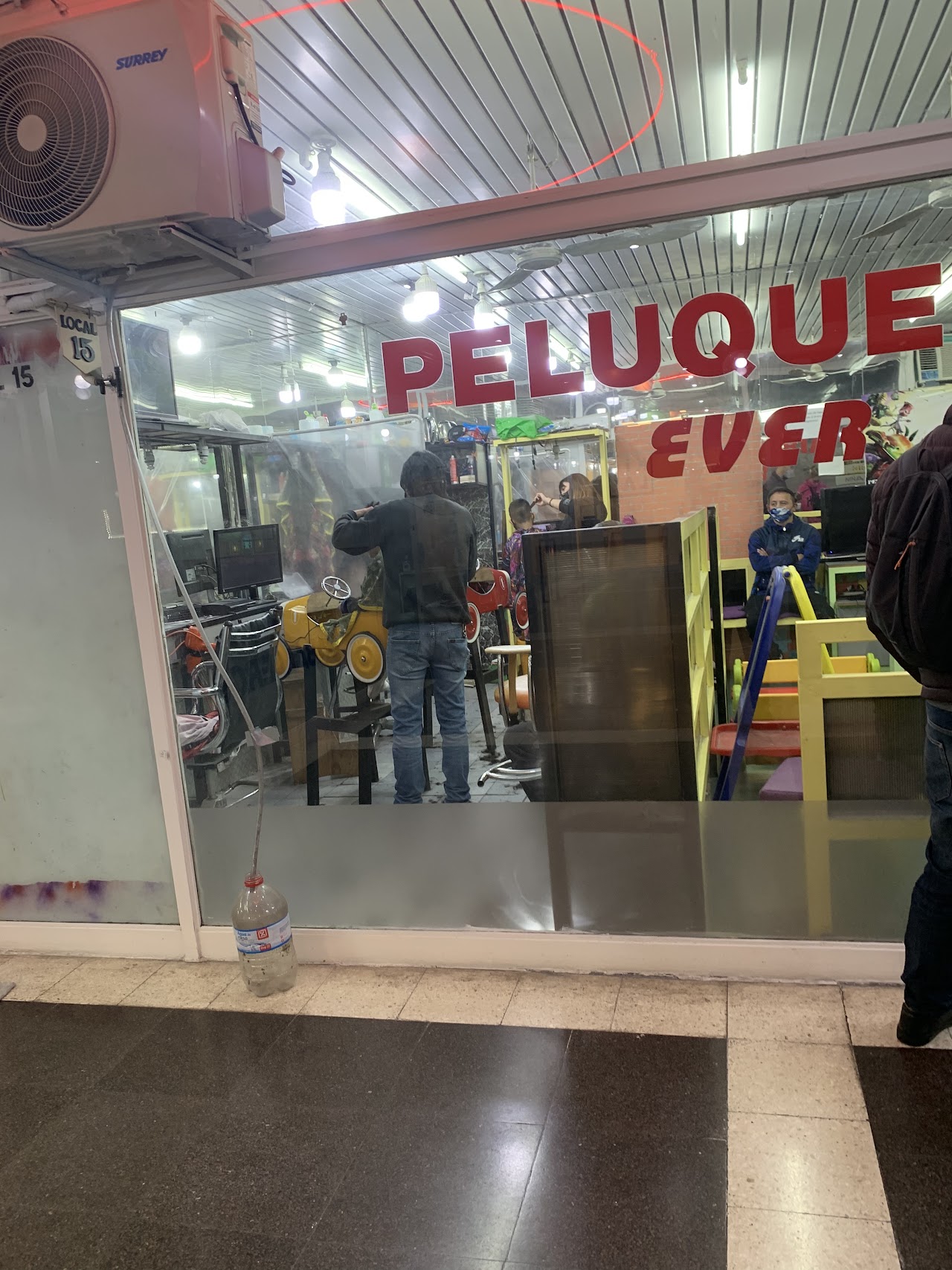 Interior de la peluquería